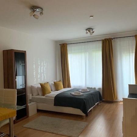Corvin Fontana Apartment Budapest Exterior foto